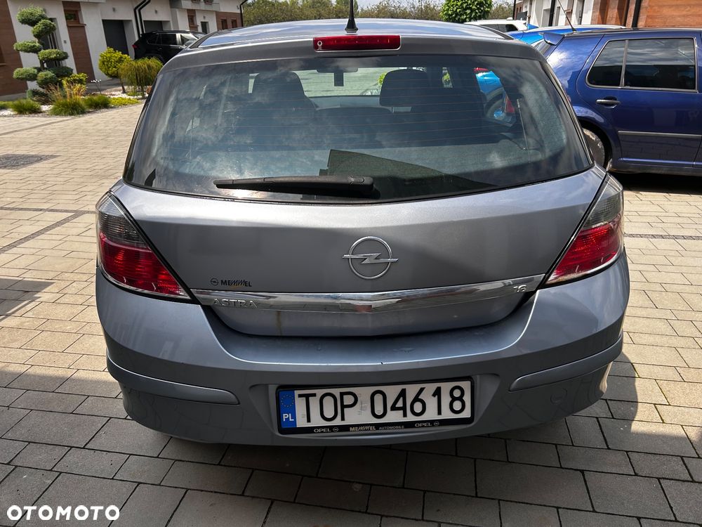 Opel Astra 1.6 - 6