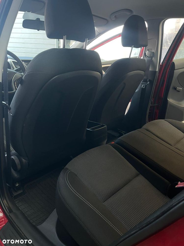 Hyundai i30 1.4 Classic - 18