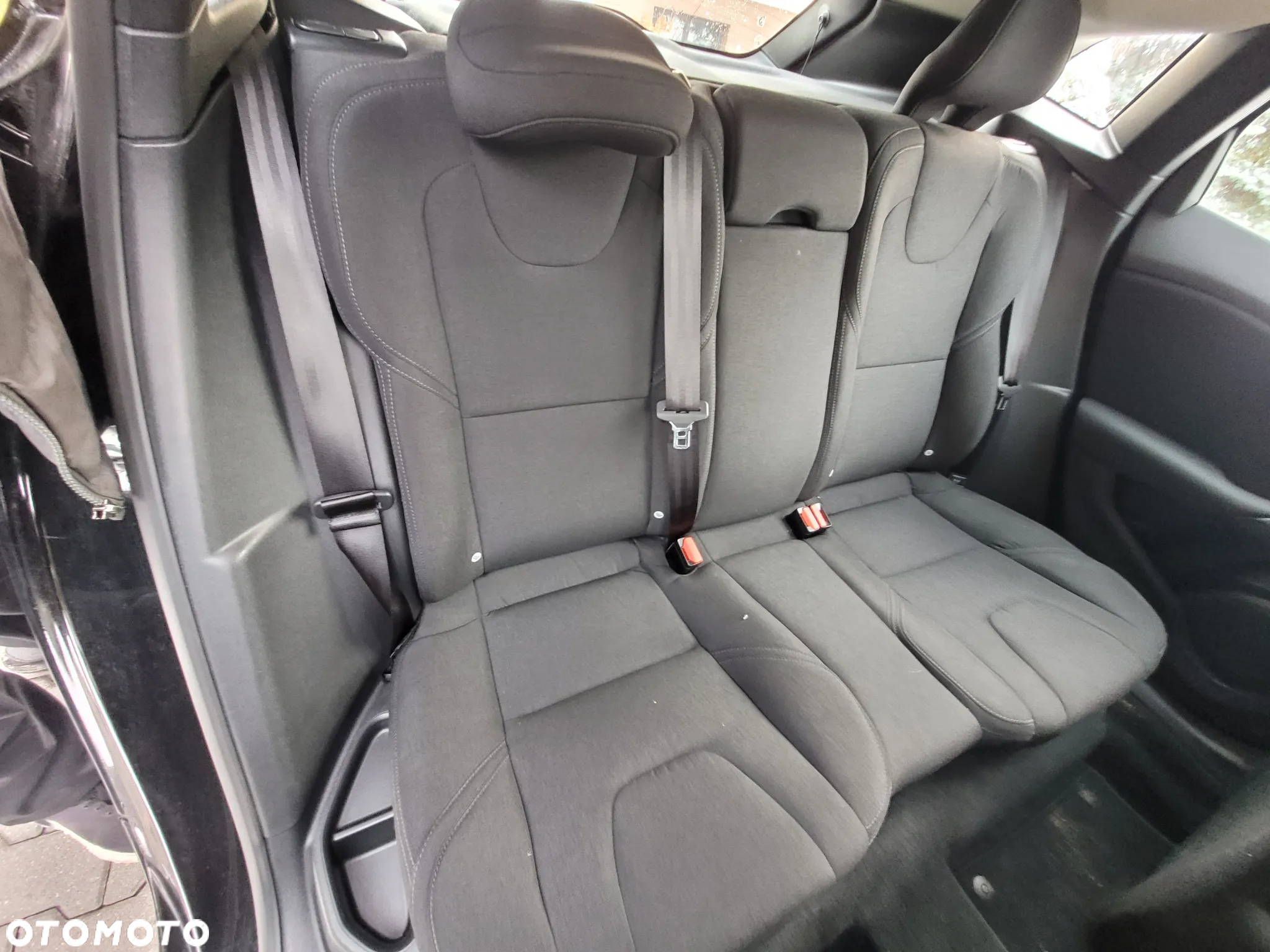 Volvo V40 D2 Drive-E Kinetic - 19