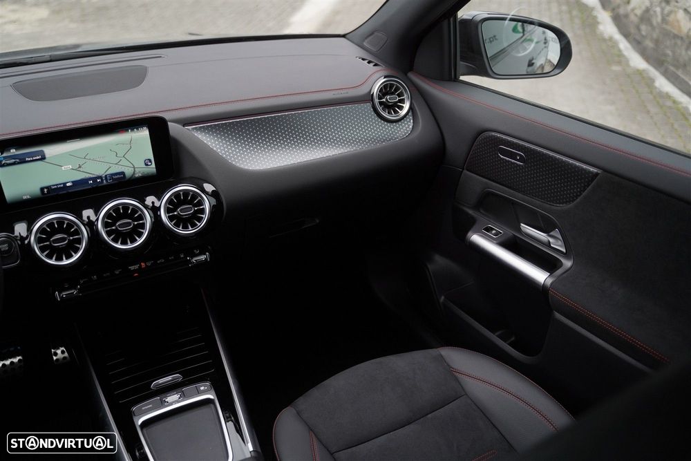 Mercedes-Benz EQA 250+ AMG Line - 30