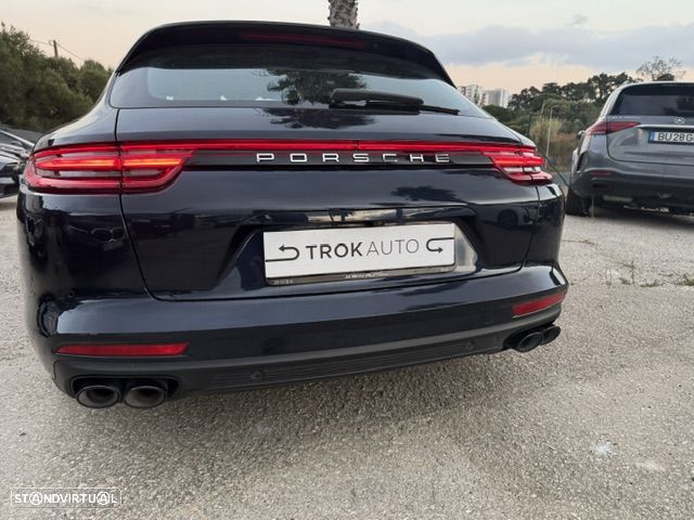 Porsche Panamera Sport Turismo - 13