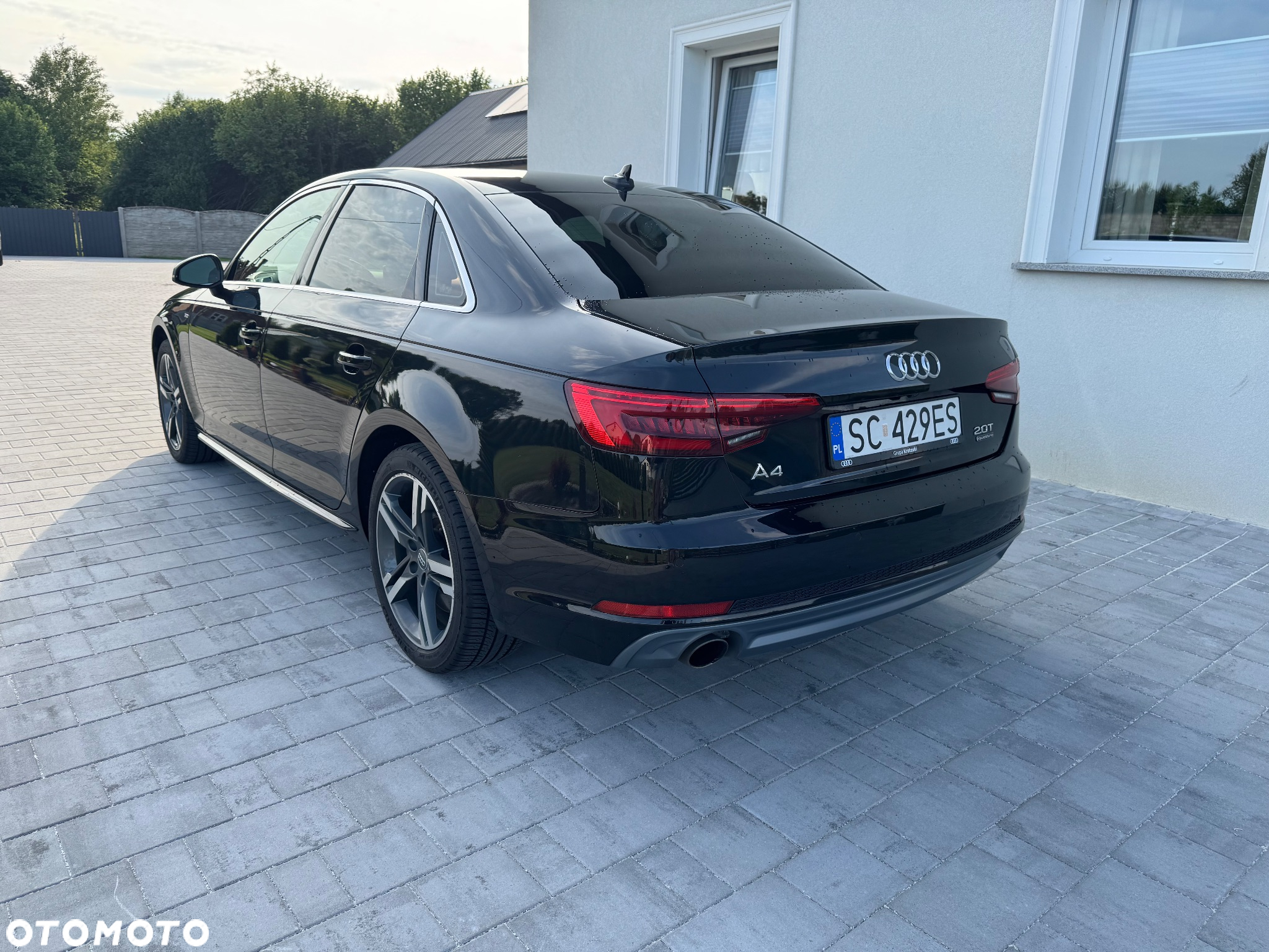 Audi A4 2.0 TFSI quattro S tronic design - 6
