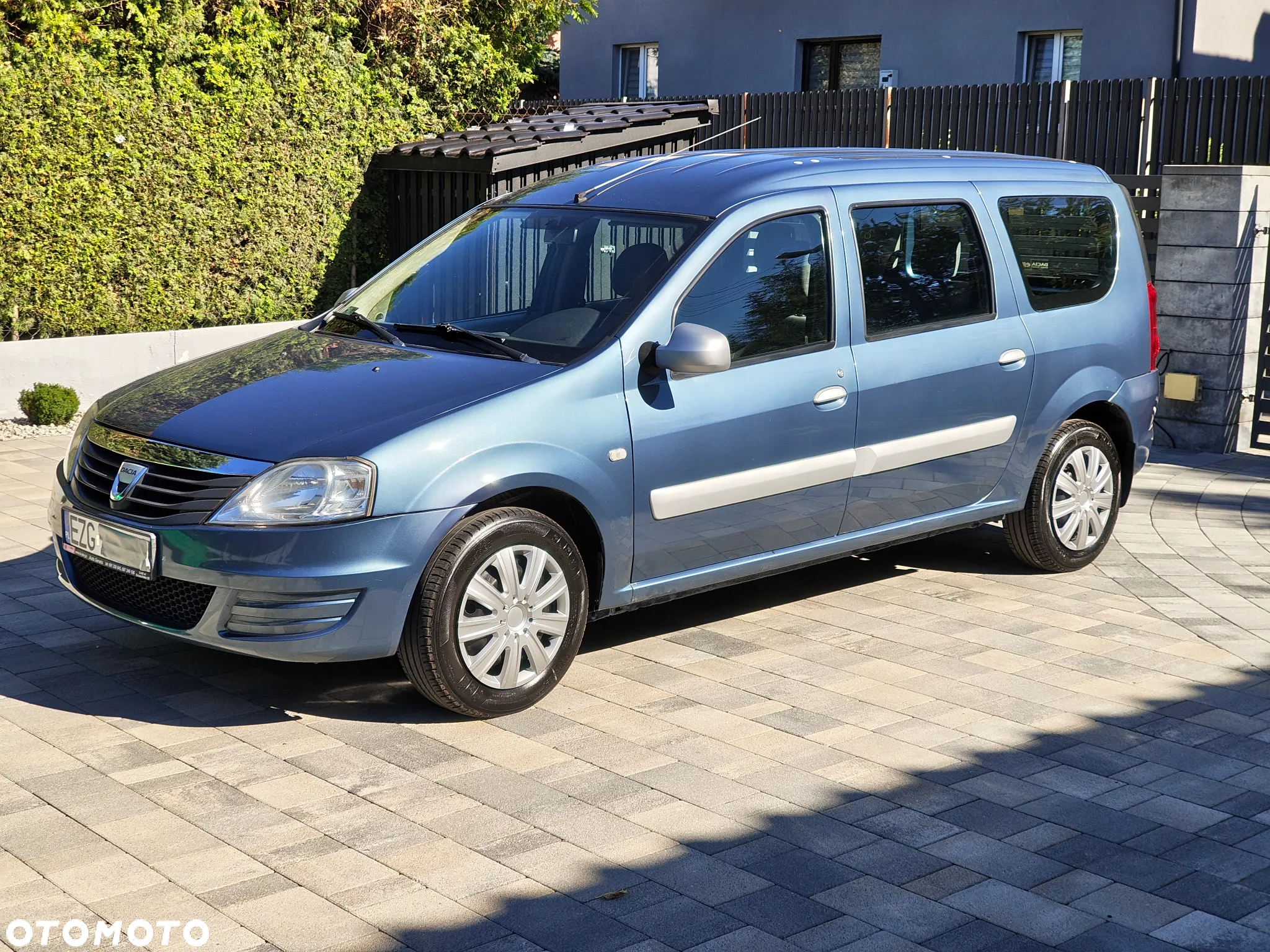 Dacia Logan MCV 1.4 Laureate - 2