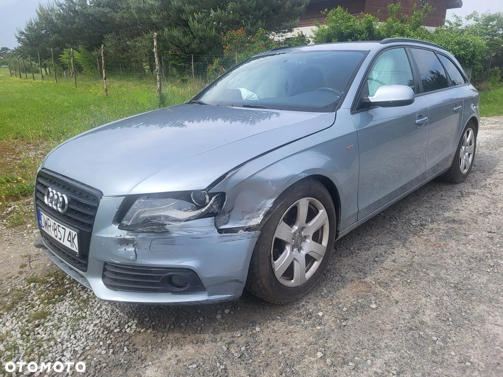 Audi A4 Avant - 1