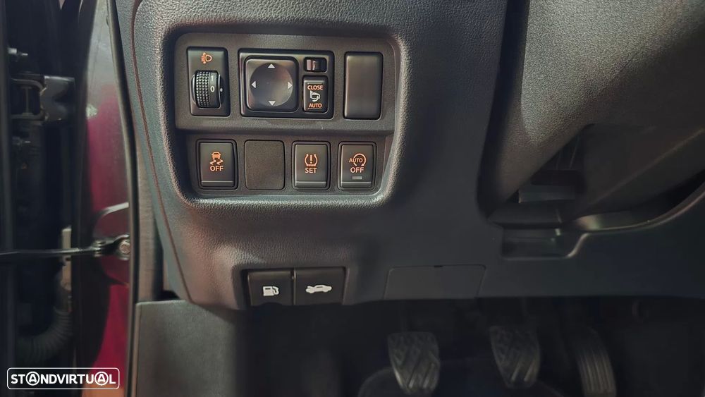 Nissan Juke 1.2 DIG-T N-Connecta - 16