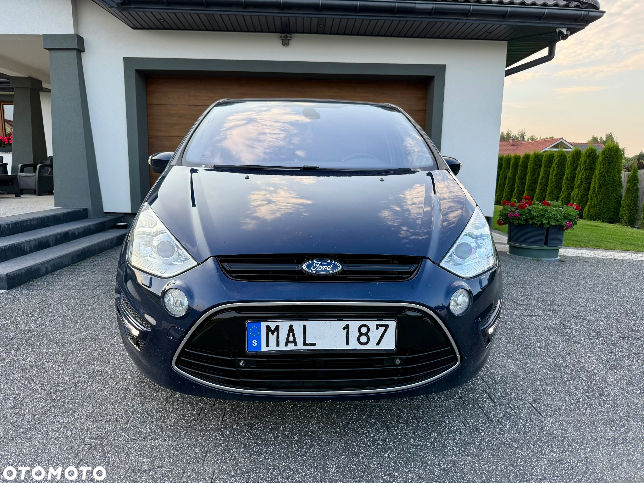 Ford S-Max 2.0 TDCi DPF Titanium - 4