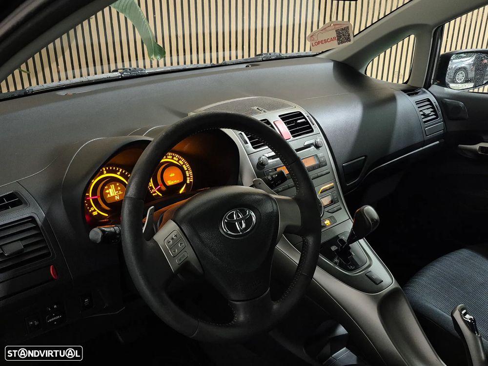 Toyota Auris 1.4 D-4D MMT Sol - 10