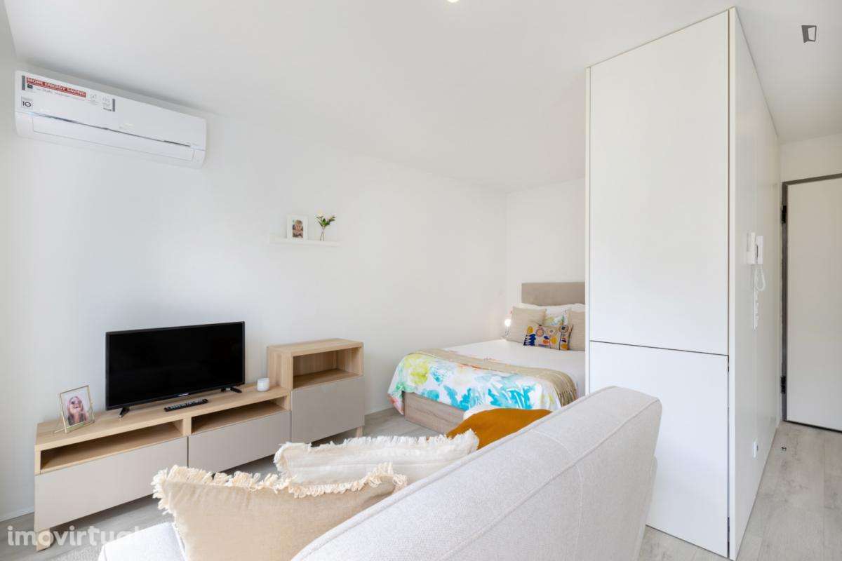 Apartamento com 1 quartos - localizado em Massarelos Porto - Grande imagem: 5/25