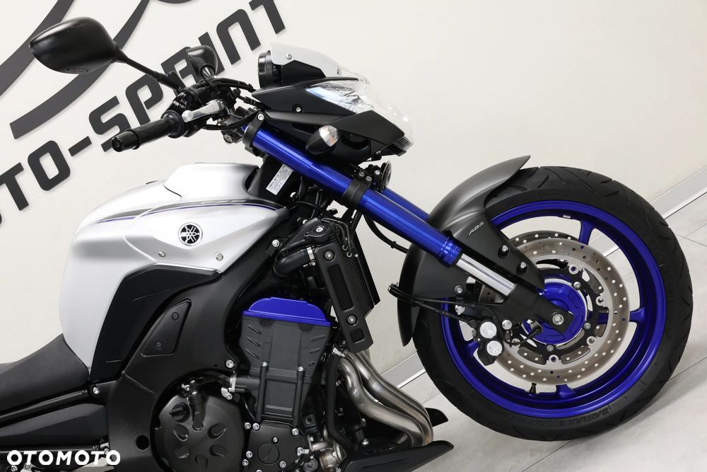 Yamaha FZ8 - 20