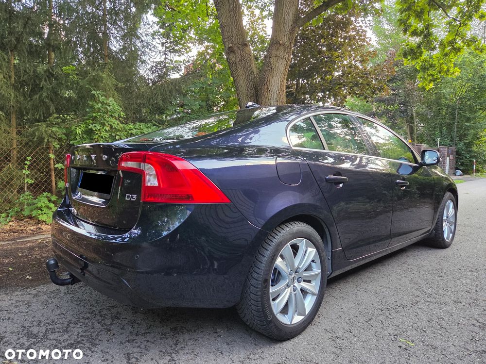 Volvo S60 D3 Drive-E Momentum - 26