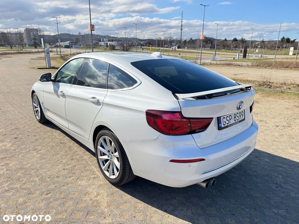 BMW 3GT 320d xDrive Luxury Line - 3
