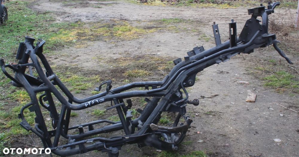 Sym GTS 300 13r Rama + dokumentacja - 1