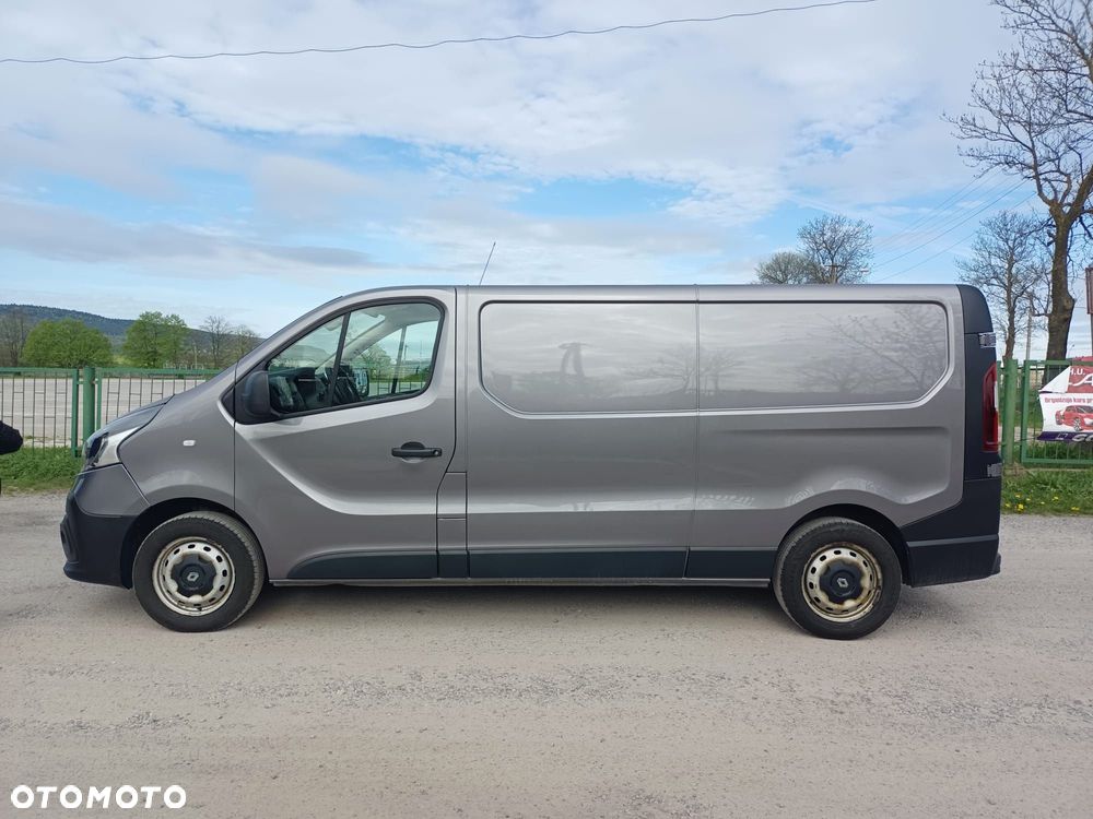 Renault Trafic - 2