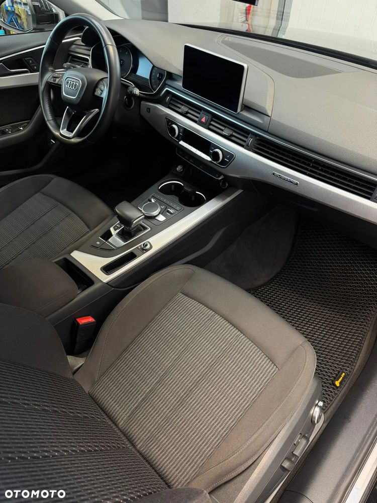 Audi A4 Avant 40 TDI Quattro S tronic - 7