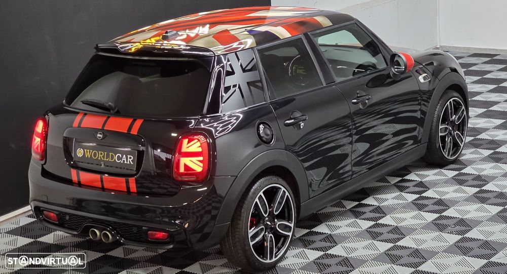 MINI 5 Portas Cooper SD Auto Desportiva - 25