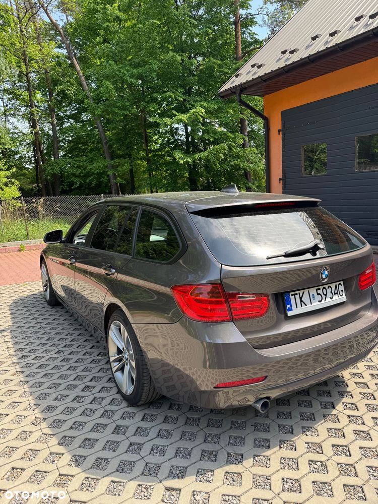 BMW Seria 3 316d - 14