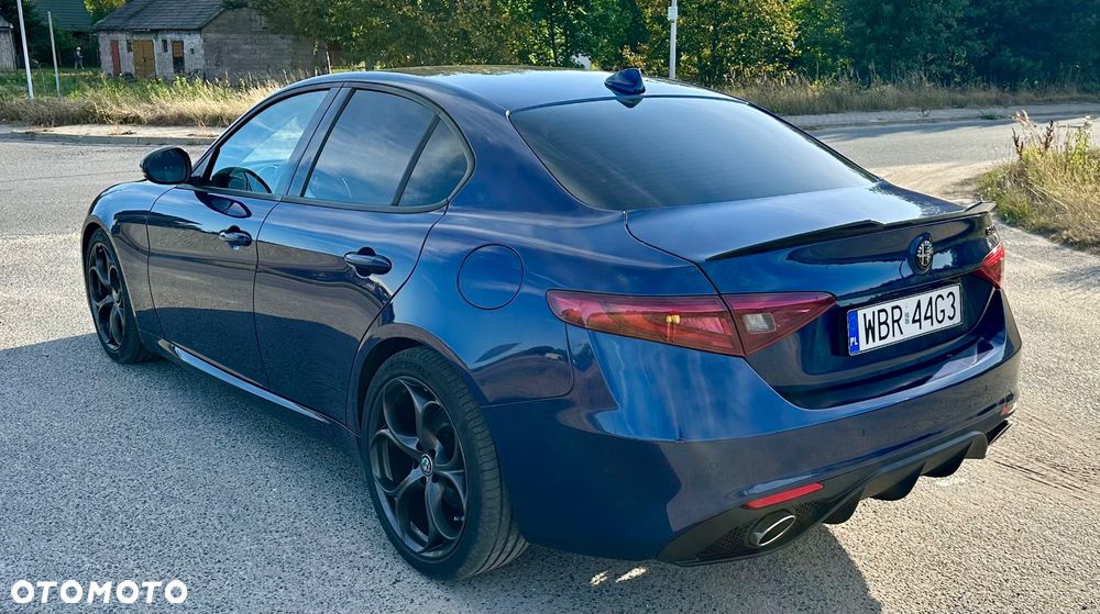 Alfa Romeo Giulia - 6