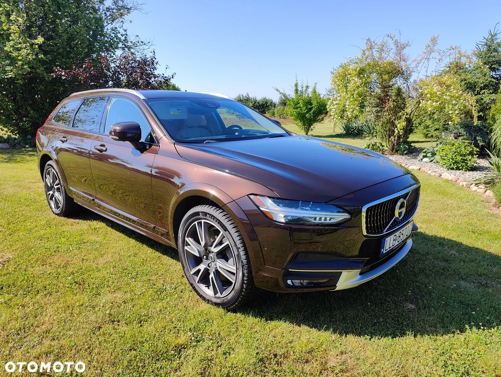 Volvo V90 Cross Country T6 AWD Geartronic Pro - 1