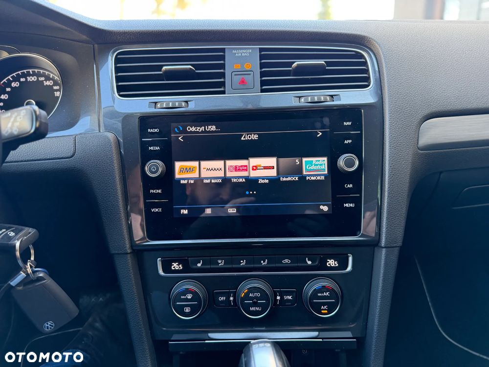 Volkswagen Golf 1.6 TDI SCR DSG Comfortline - 31