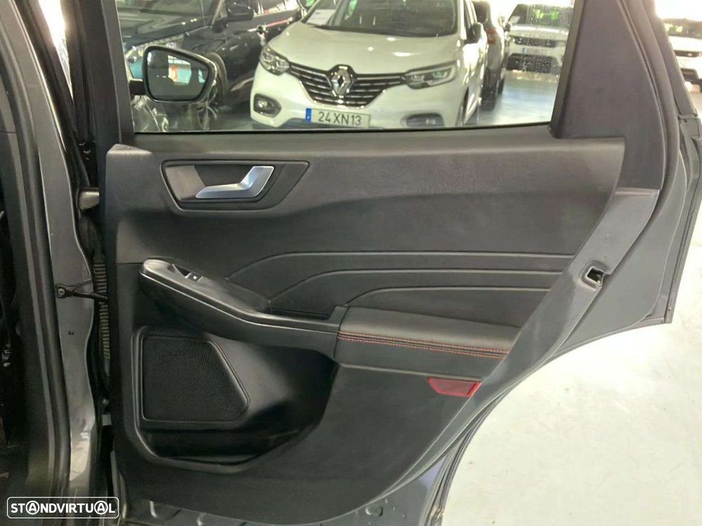 Ford Kuga 1.5 TDCi EcoBlue ST-Line - 18