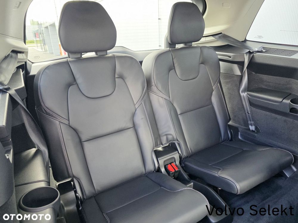 Volvo XC 90 - 19