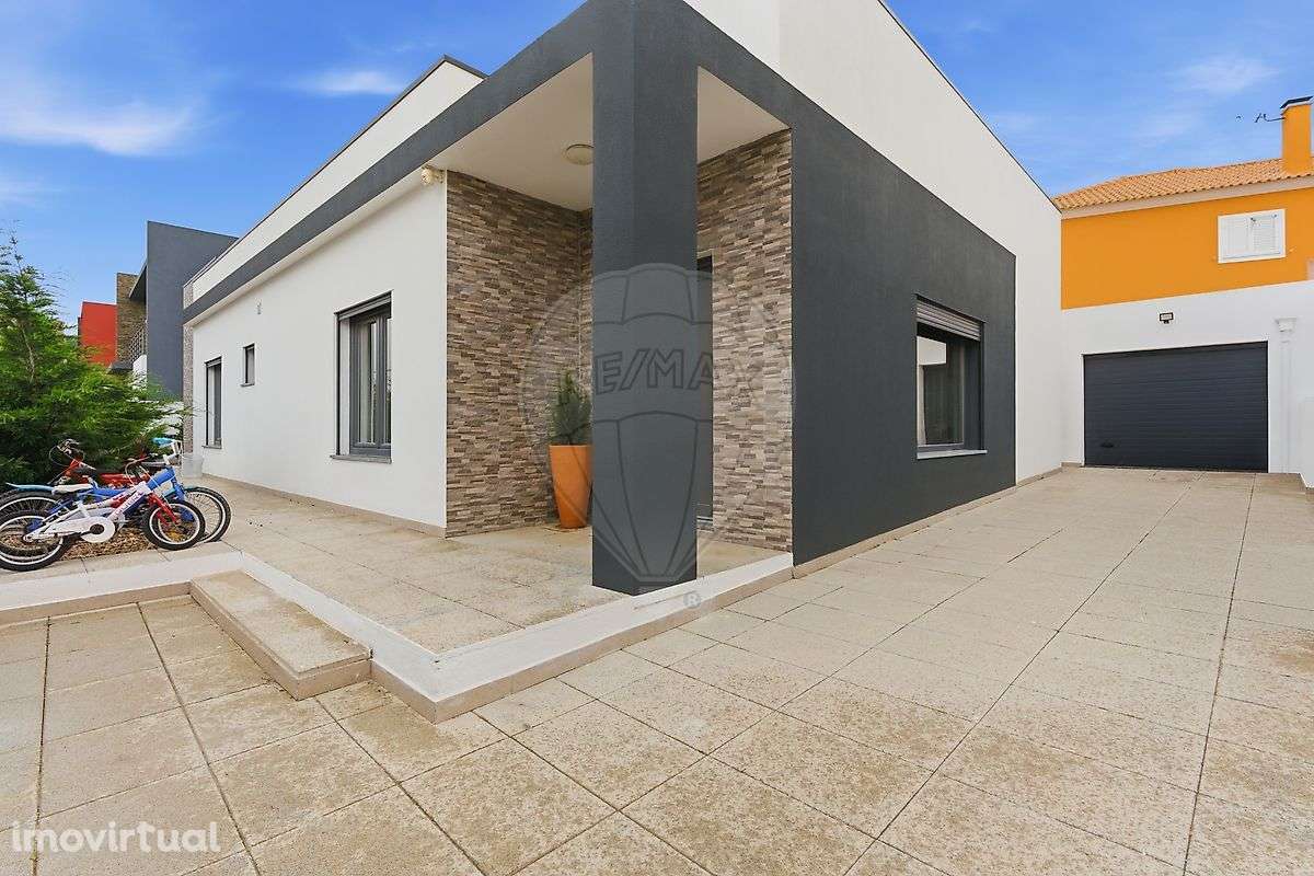 Moradia T4 para venda - Grande imagem: 4/46