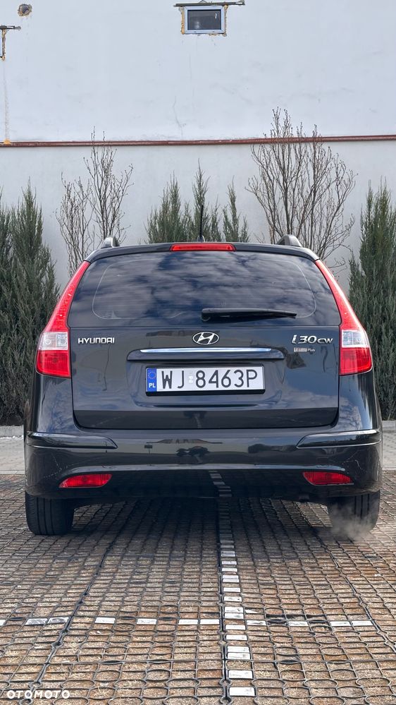 Hyundai i30 1.4 Comfort EU5 - 18