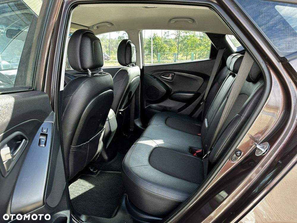 Hyundai ix35 1.6 2WD Fifa World Cup Edition - 13