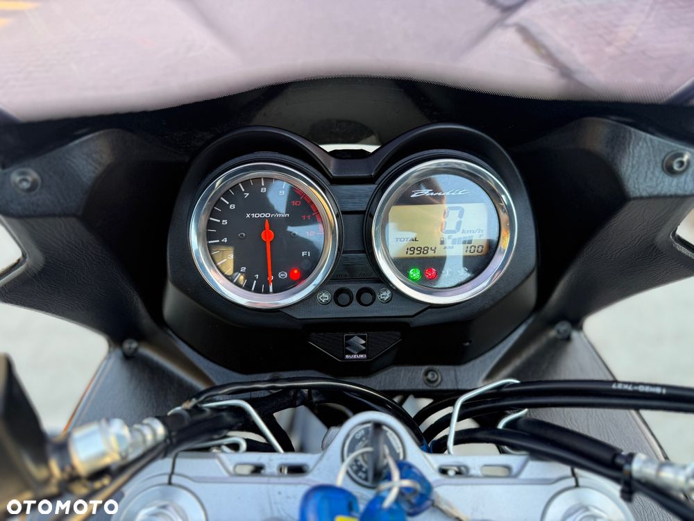 Suzuki Bandit - 30