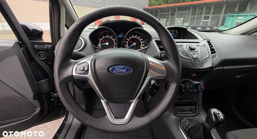 Ford Fiesta 1.25 Titanium - 27