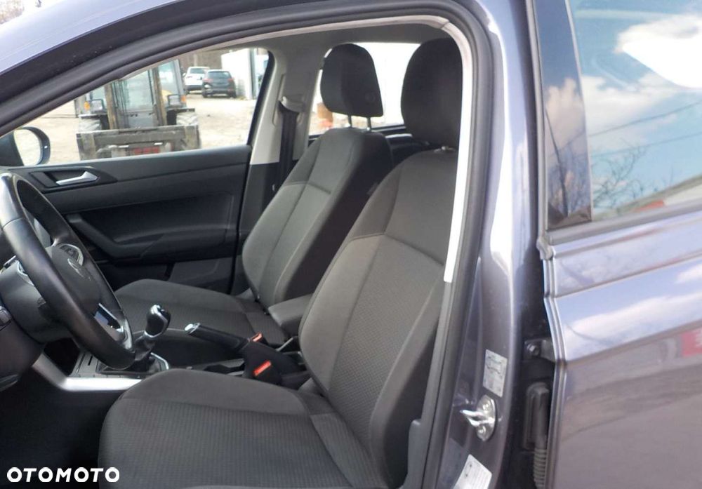 Volkswagen Taigo - 21