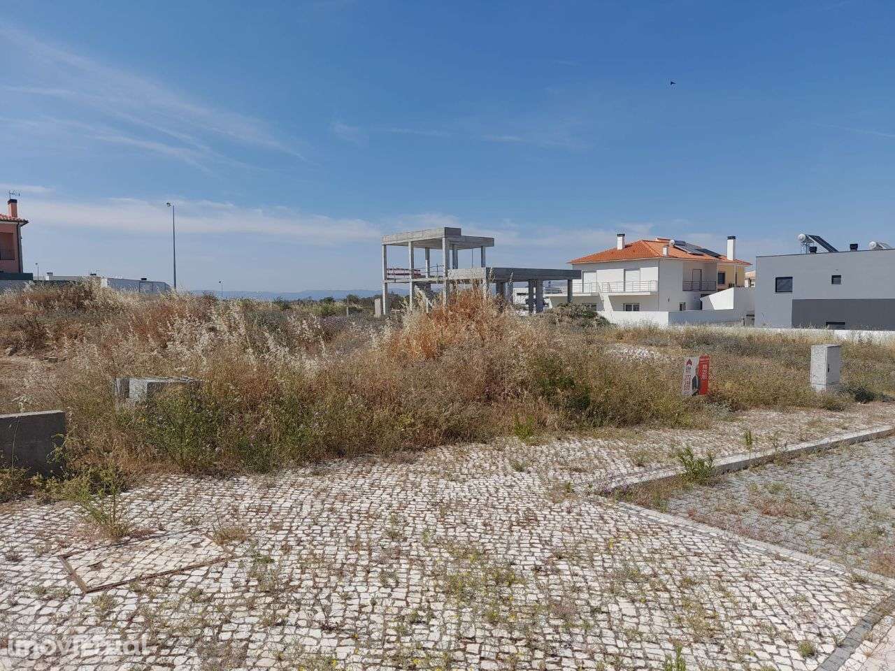 Lote - Grande imagem: 2/2