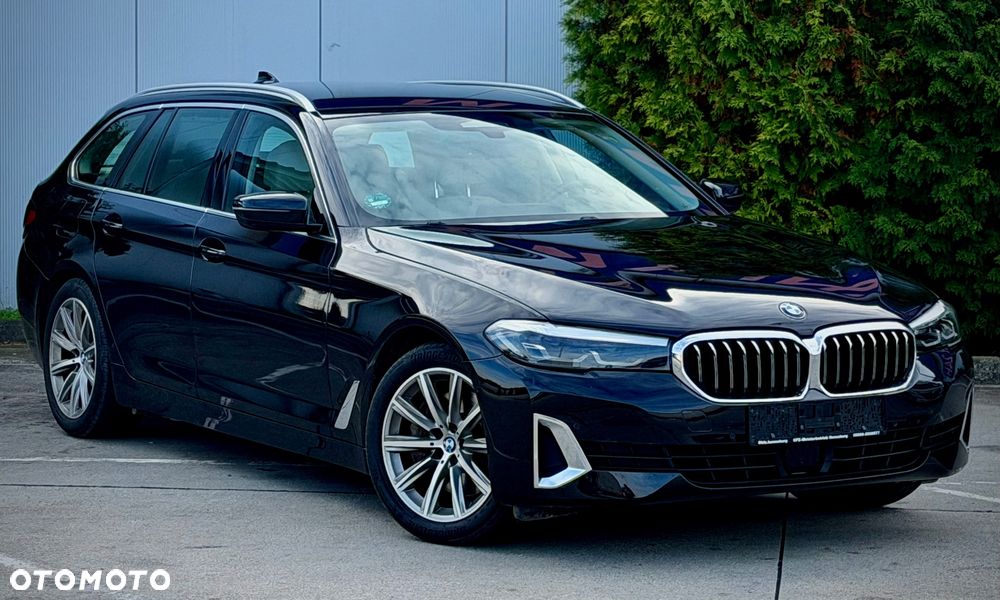 BMW Seria 5 540d xDrive mHEV Luxury Line - 9