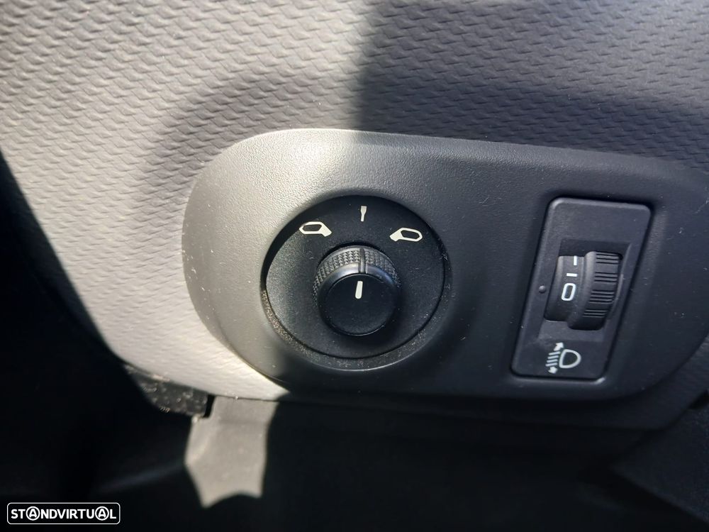 Citroën C4 Cactus 1.6 e-HDi Feel Ed.Hello ETG6 - 24