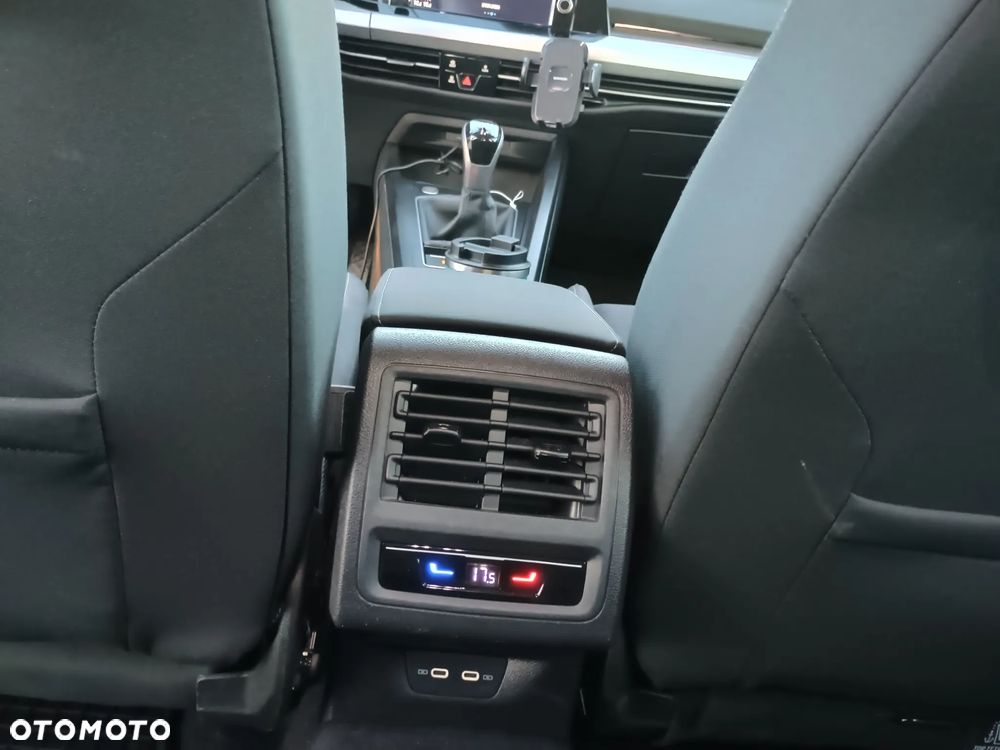 Volkswagen Golf 1.5 TSI OPF Life - 9