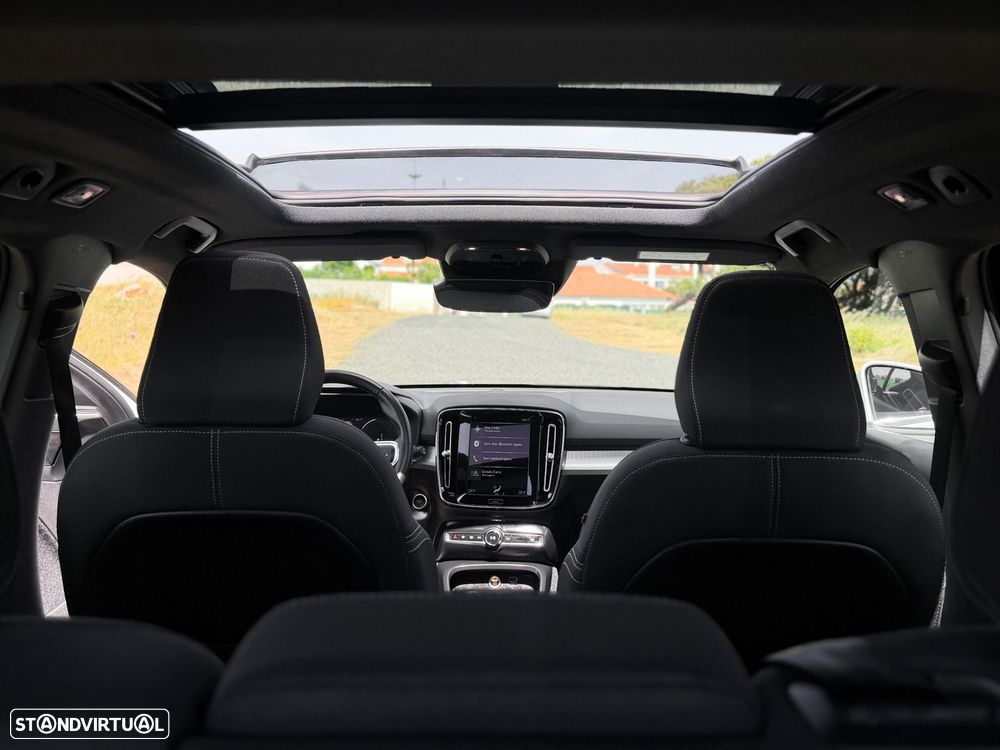 Volvo XC 40 1.5 T5 PHEV Momentum Plus - 12