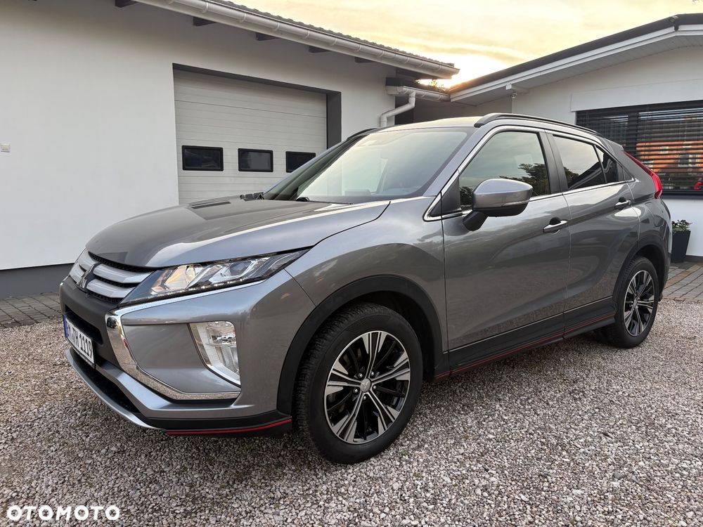 Mitsubishi Eclipse Cross 1.5 T Intense - 2
