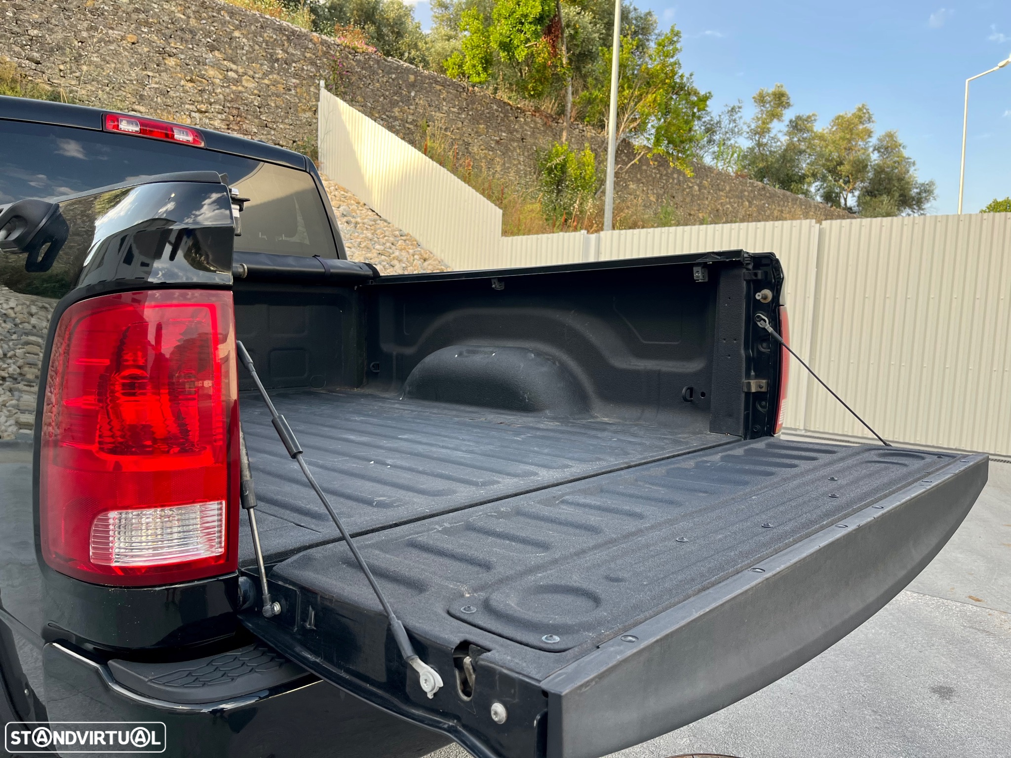 Dodge RAM - 43