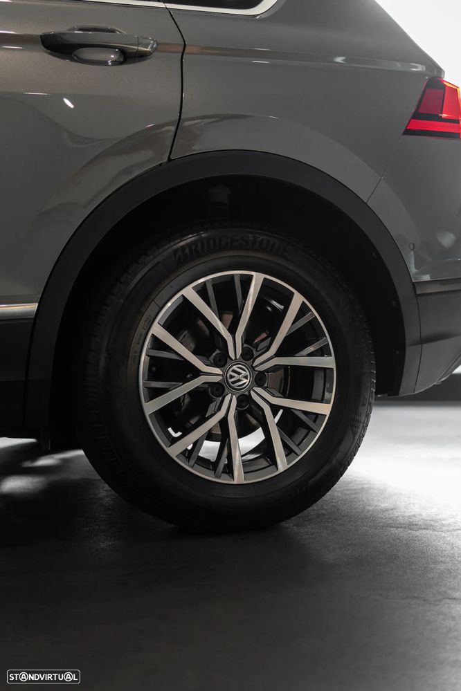 VW Tiguan 2.0 TDI Confortline - 8