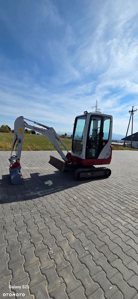 Takeuchi TB216 - 2