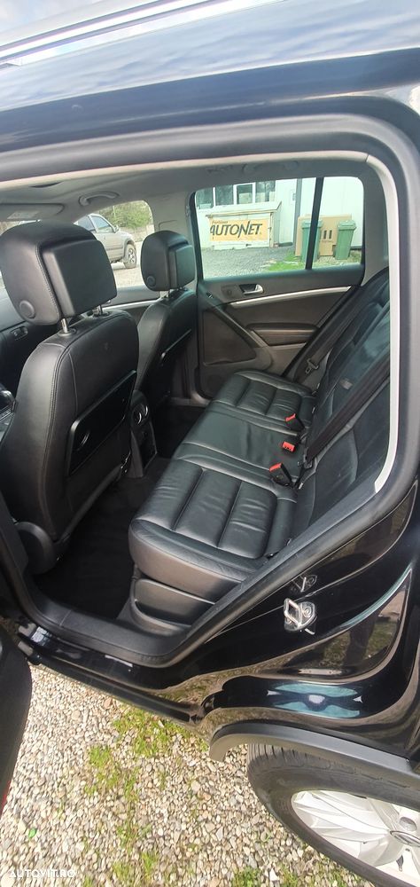 Volkswagen Tiguan 2.0 TDI DPF 4Motion BlueMotion Technology DSG Exclusive - 9