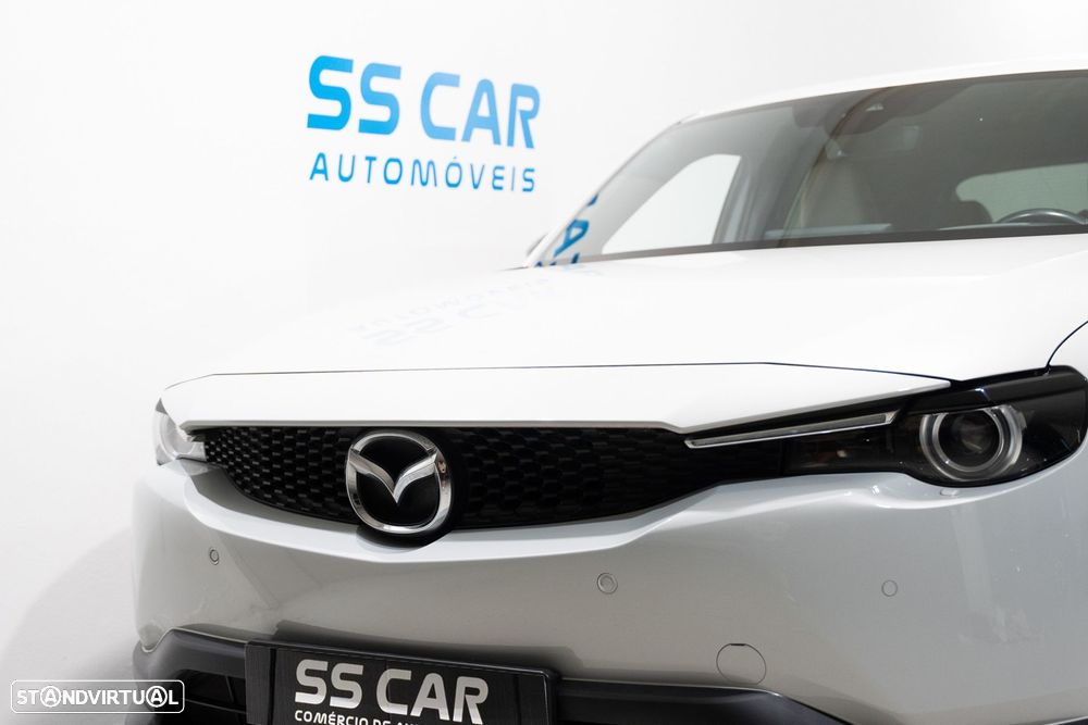 Mazda MX-30 e-SKYACTIV Excellence - 4