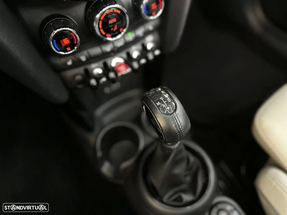 MINI Cabrio Cooper D Auto - 20