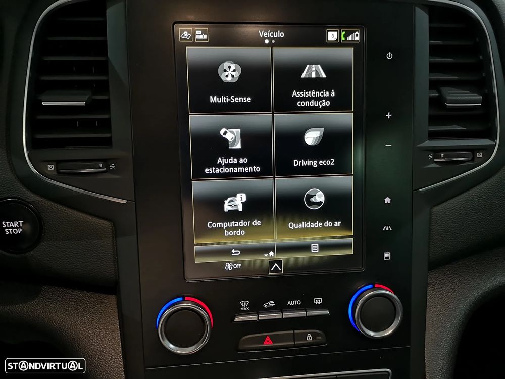 renault megane-sport-tourer ver-1-5-blue-dci-bose-edition-edc - 30