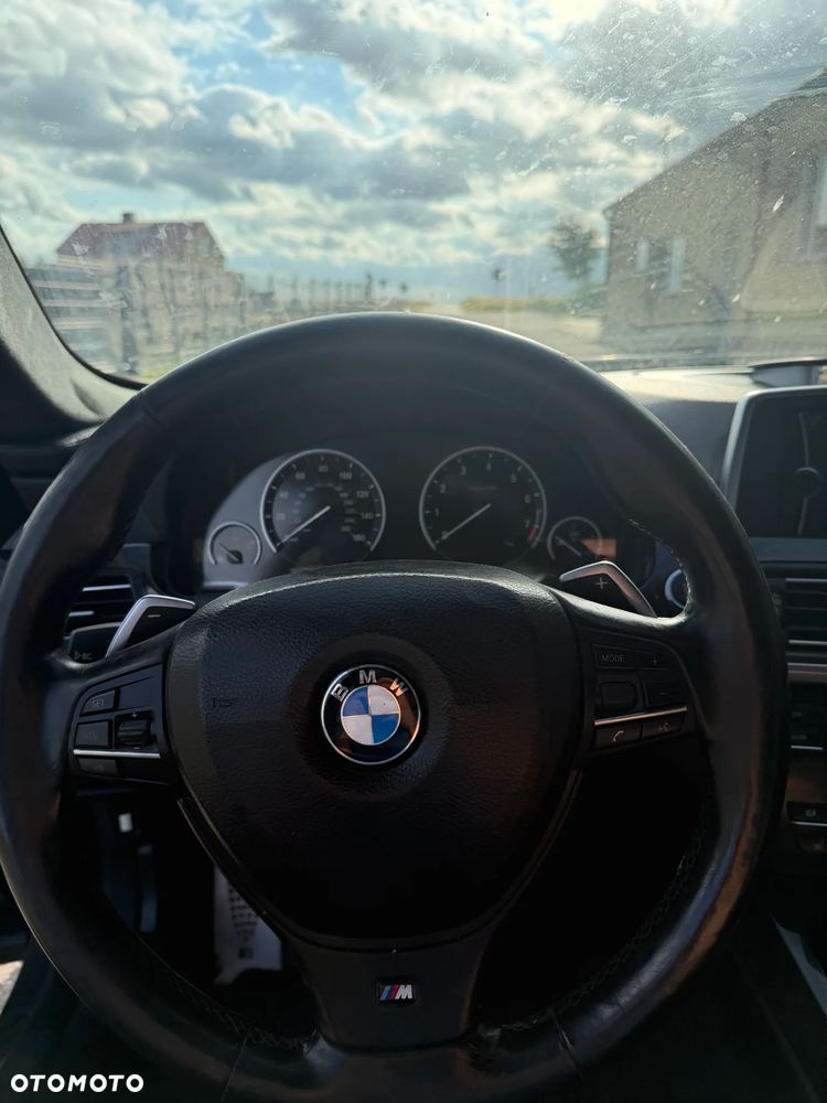 BMW Seria 6 650i - 15