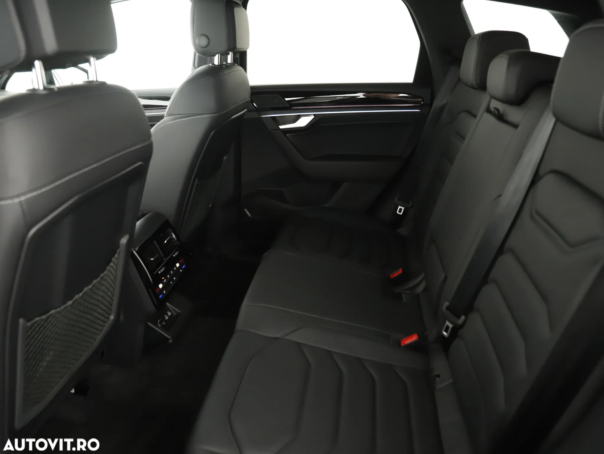 Volkswagen Touareg V6 TDI Elegance - 16