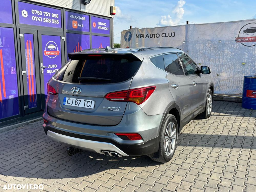 Hyundai Santa Fe - 12