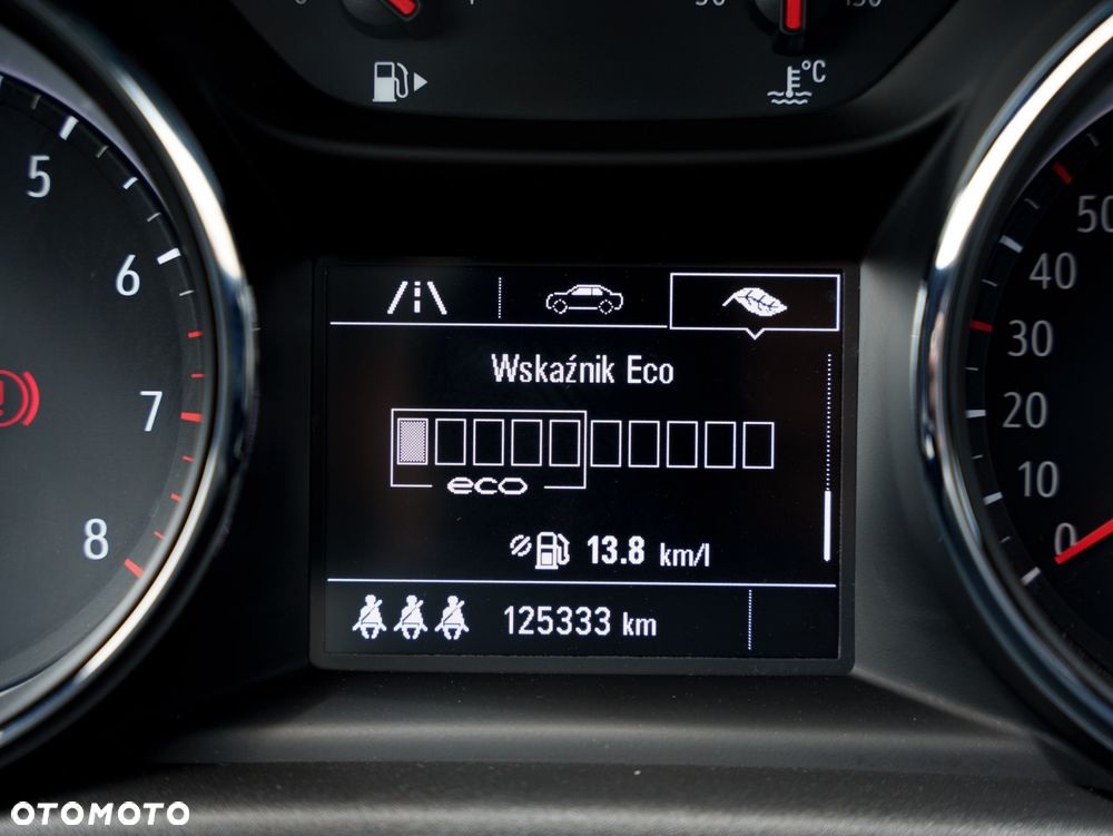 Opel Astra 1.6 Turbo Start/Stop Innovation - 33