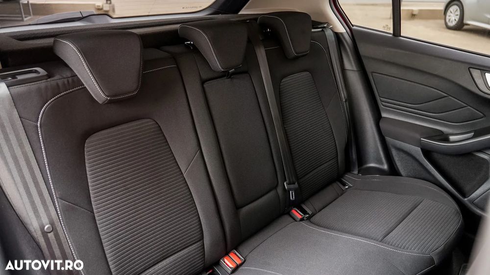 Ford Focus 1.0 EcoBoost Hybrid ACTIVE STYLE - 30
