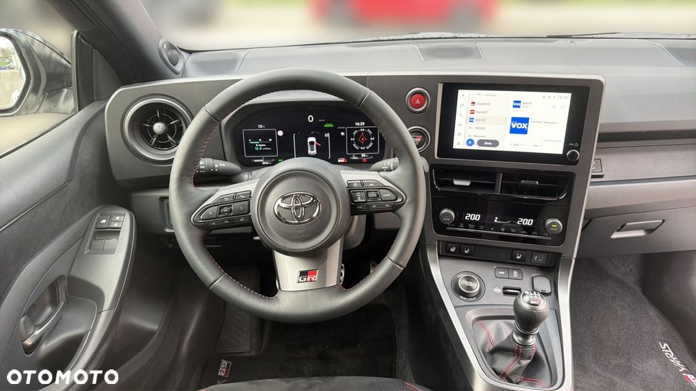 Toyota GR Yaris - 12